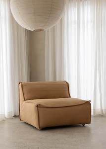 Chairs: Homecrest Single Seat / Leather / Latte