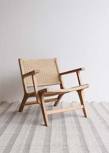Sunday Teak Lounger with Arm Rest / Natural