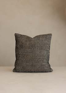 Cushions: Magnus Cushion Cover 50 x 50 / Black-Natural