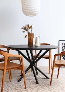Tables: Harper Round Dining Table / Black