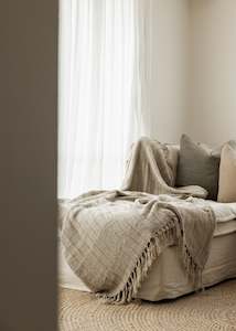 Throws: Mayla Oversized Linen & Cotton Throw / Natural