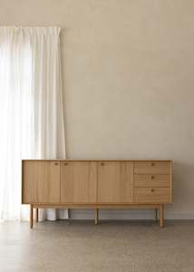 Cabinet: Copenhagen Sideboard / Oak