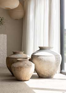 Eco Pots: Antique Terracotta Water Pot