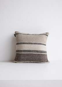Cushions: Cavalier Linen Cushion Cover / 50 x 50
