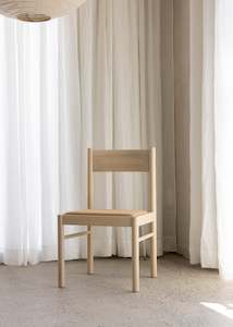 Misses Dining Chair / Leather / Latte