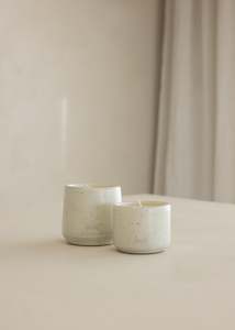 Hand-Poured Natural Wax Scented Candle / Oud / Speckled White