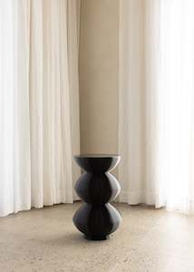 Bubble Side Table / Black Gloss