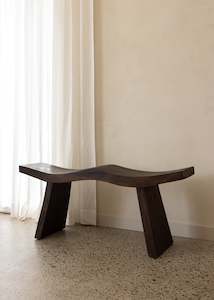 Bench Seats: Wave Bench / Walnut