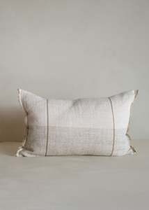 Cushions: Oliver Cushion Cover / Sand