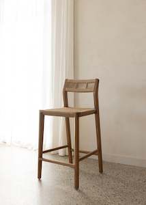 Furniture: Glide Luxe Stool / Natural Loom