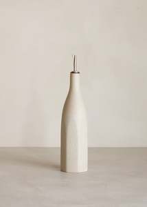 Homewares: Olive Oil Bottle / 750ml