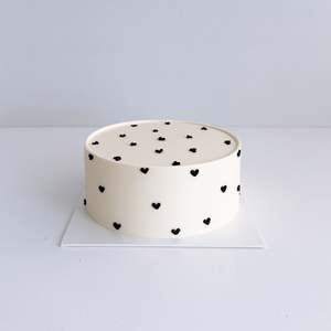 noship: Heart Piping Cake - Multiple flavors & colours
