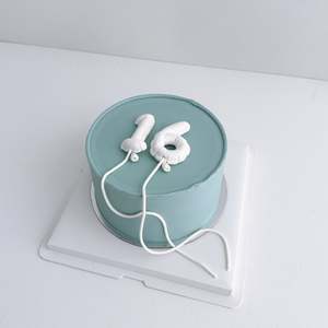 Number balloon cake - Multiple flavours & colours