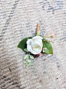 WEDDING READY Rustic Button Hole - Keepsake Bouquets