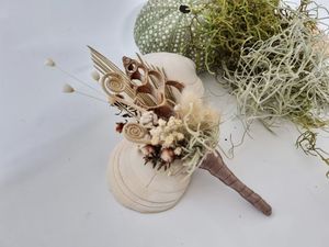 WEDDING READY Sliced Shell Button Hole Brown - Keepsake Bouquets