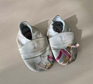 Little Dude And Little Miss Clearout: Bobux Blue Softsole Shoe (M)