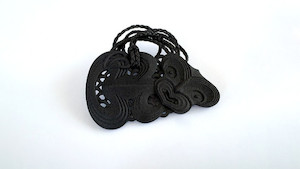 Products: Hei-Black Kereamataepa