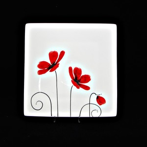 Products: Keriblue Ceramics Medium Sushi Plate – Poppy Keriblue Ceramics