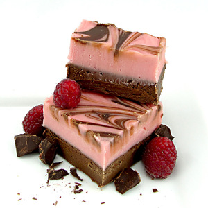 Products: Get Fudged – Chocolate Raspberry Fudge Keriblue Ceramics