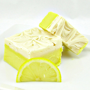 Products: Get Fudged – Lemon Meringue Fudge Keriblue Ceramics