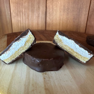 Products: Dark Chocolate Macaroons - Dozen Keto Kink