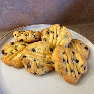 Products: Chocolate Chip Cookies - 12 Pack Keto Kink