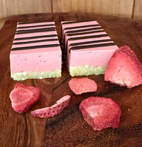 Strawberry Cheesecake - 5 Piece Pack - 1.7g Carbs Keto Kink