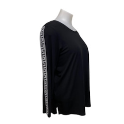 Tops: L/S GEO STRIPE SIZE 20+