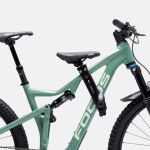 Front Mounted Child Seats: SHOTGUN SEAT