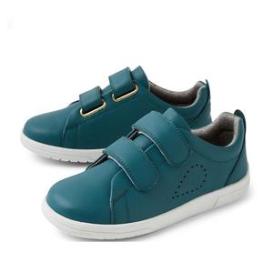 Sneakers Shoes Girls Boys: Bobux KP Kids Plus Grass Court 2 II Leather Sneaker Mediterrainean Green