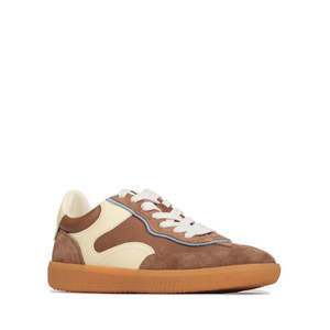 Eos: EOS Antigona Pecan Leather Lace up Trainer