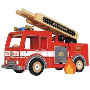 Le Toy Van Toys: Le Toy Van | Fire Engine Set NEW version