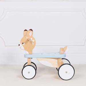 Le Toy Van Toys: Le Toy Van Ride On Deer