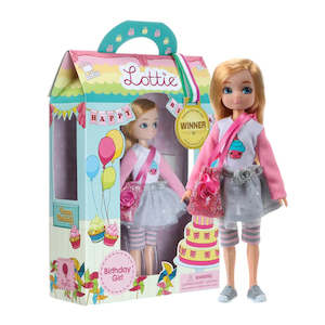 Lottie Dolls Accessory Sets: Lottie Doll Birthday Girl