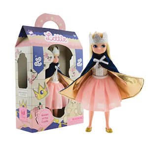 Lottie Doll - Queen of the Castle