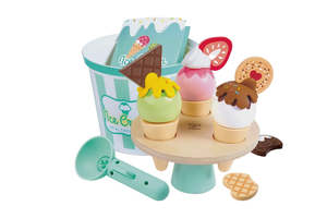 Hape Toys: Hape | Scoop & Serve Ice Cream Set