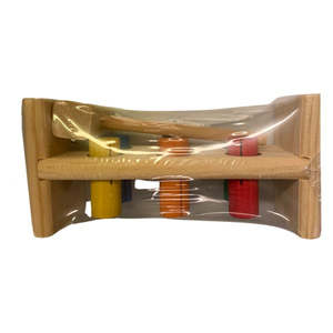 New Zealand: Wooden Peg and Hammer Set