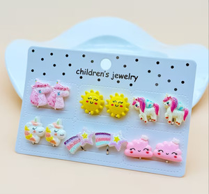 Unicorn Stuff: 12pcs/Set Girls Unicorn  Painless Clip-On Earrings