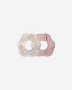 Quincy Mae | Flower Bib, 2 Pack