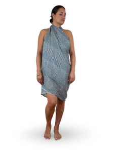 Beach Outdoor: Triangle Sarong - Steel Blue