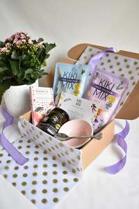 The Limited Edition Mothers Day Gift Box