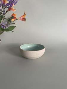 Flared Kiki condiment bowl