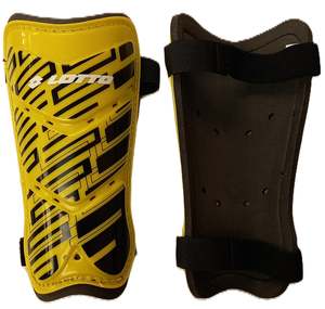 Shin Guards: LOTTO LIGA 700 Shin Guards