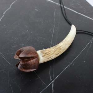 Artist Rachel Lambert: Antler and oak bud necklace