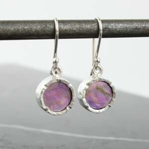 Artist David Mcleod: Pink Paua - round silver