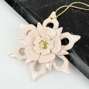 Christmas: Pink Snowflake - large