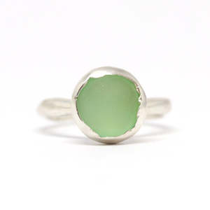 Fruit Bowl: Button ring - pale green