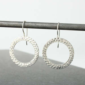 Alison Blain: Hammered hoop earrings - medium