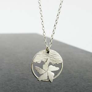 Lacebark flower drop necklace