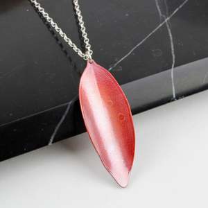 Duncan Mackay: Rolled rata copper necklace